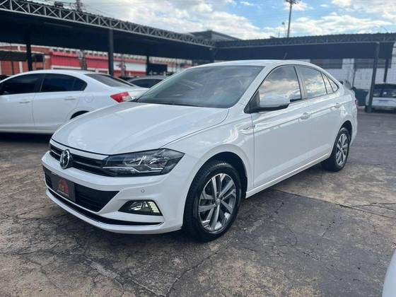 VOLKSWAGEN VIRTUS 1.0 200 TSI HIGHLINE AUTOMÁTICO